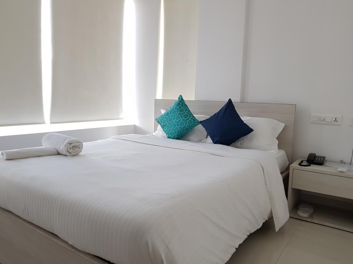 The Pulse Hotel Calcutta  Esterno foto